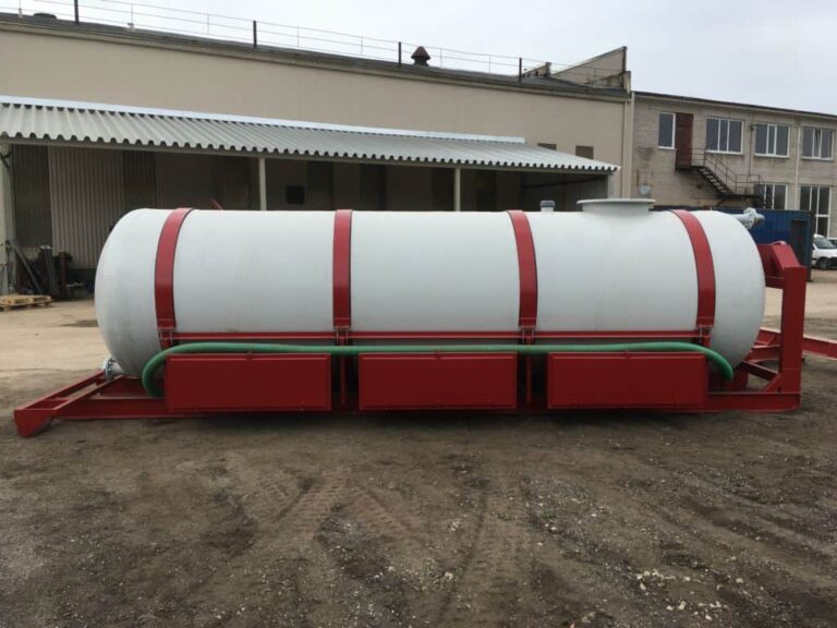 Hook lift frame tank trailers